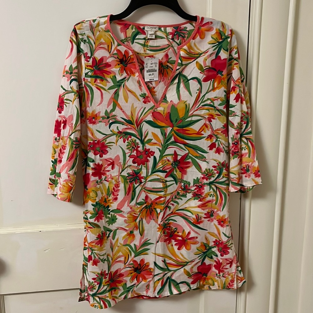 J.Crew Tissue tunic -Tropical print 
Item C2343